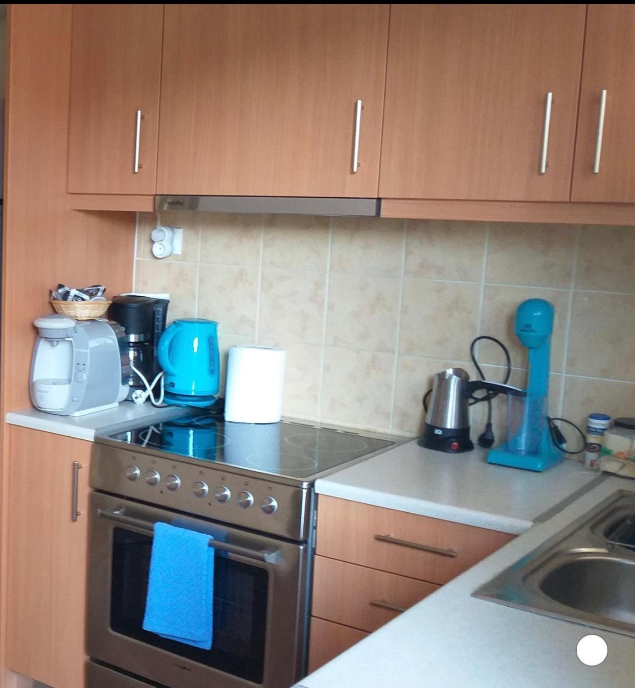 Harokopio Apartment In Atene Esterno foto
