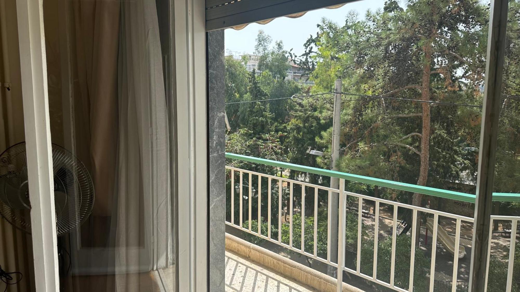 Harokopio Apartment In Atene Esterno foto