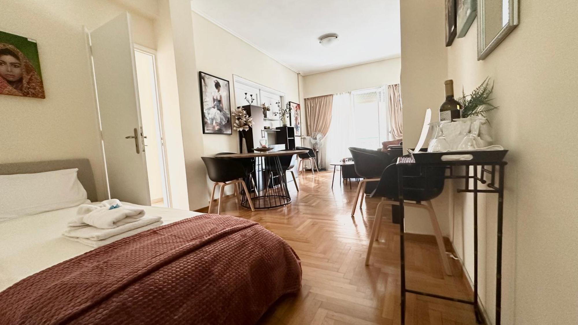Harokopio Apartment In Atene Esterno foto
