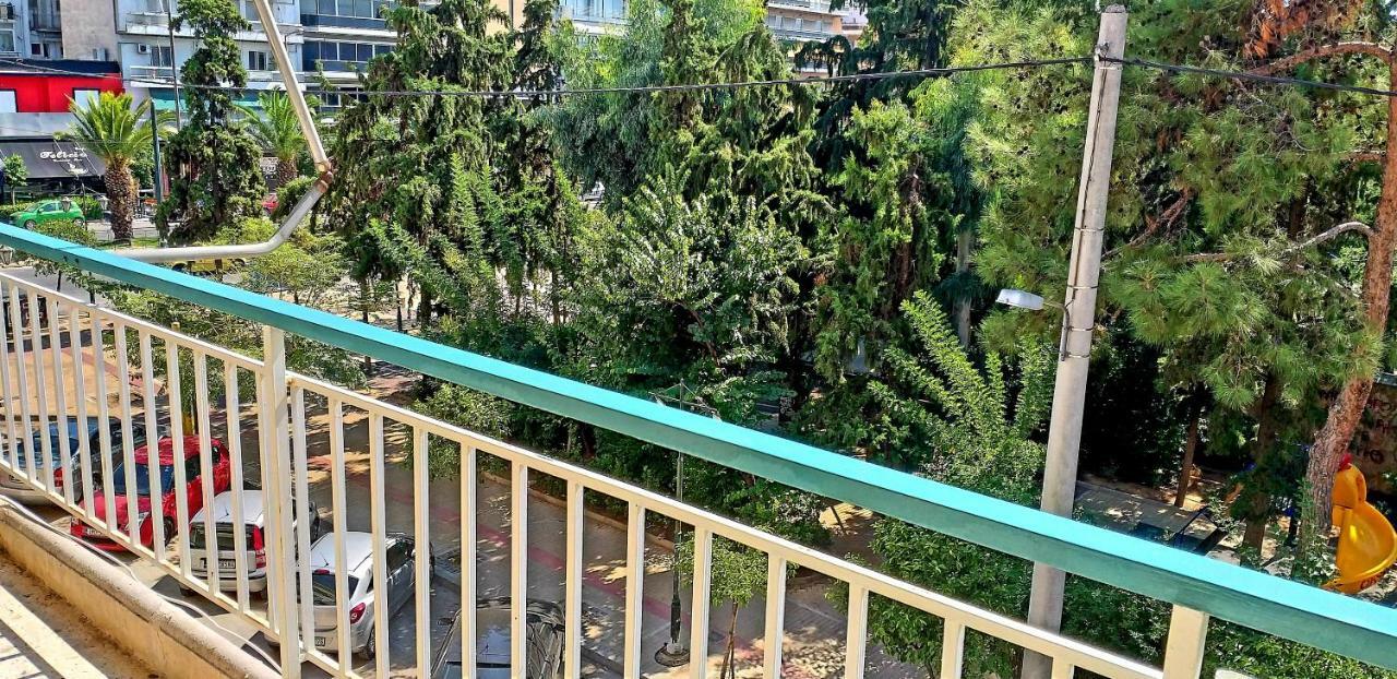 Harokopio Apartment In Atene Esterno foto