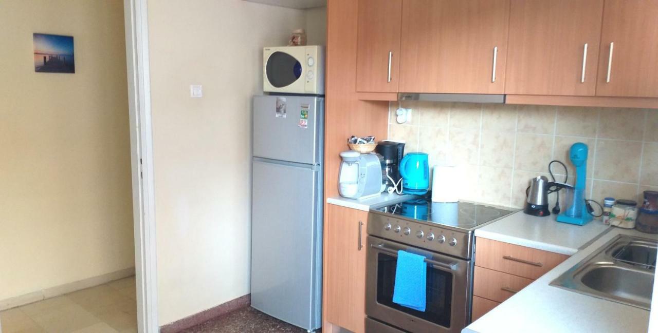 Harokopio Apartment In Atene Esterno foto