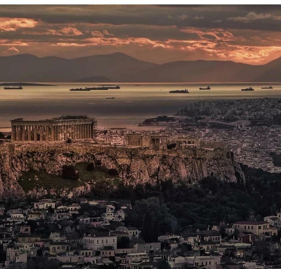 Harokopio Apartment In Atene Esterno foto
